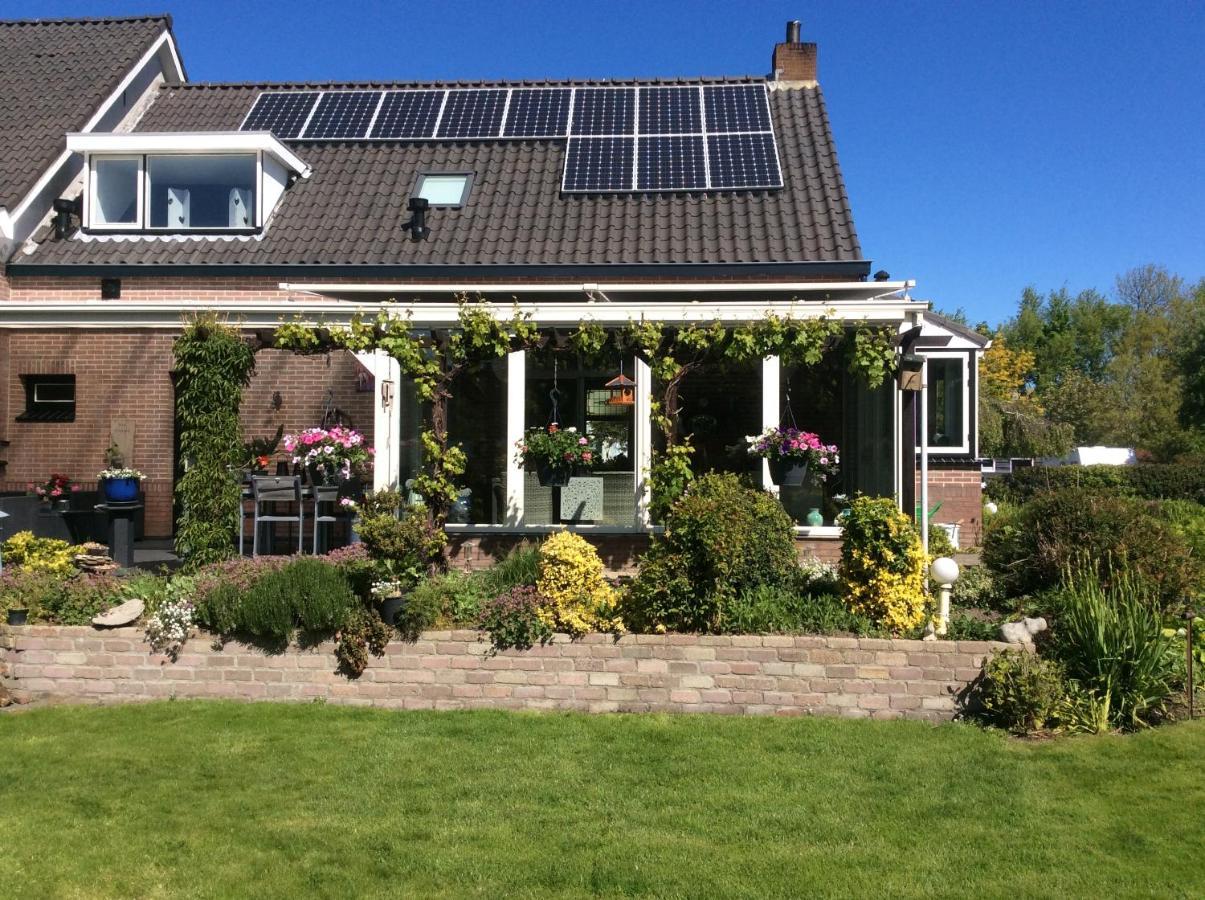De Bloemenhof Bed & Breakfast Ouddorp Bagian luar foto